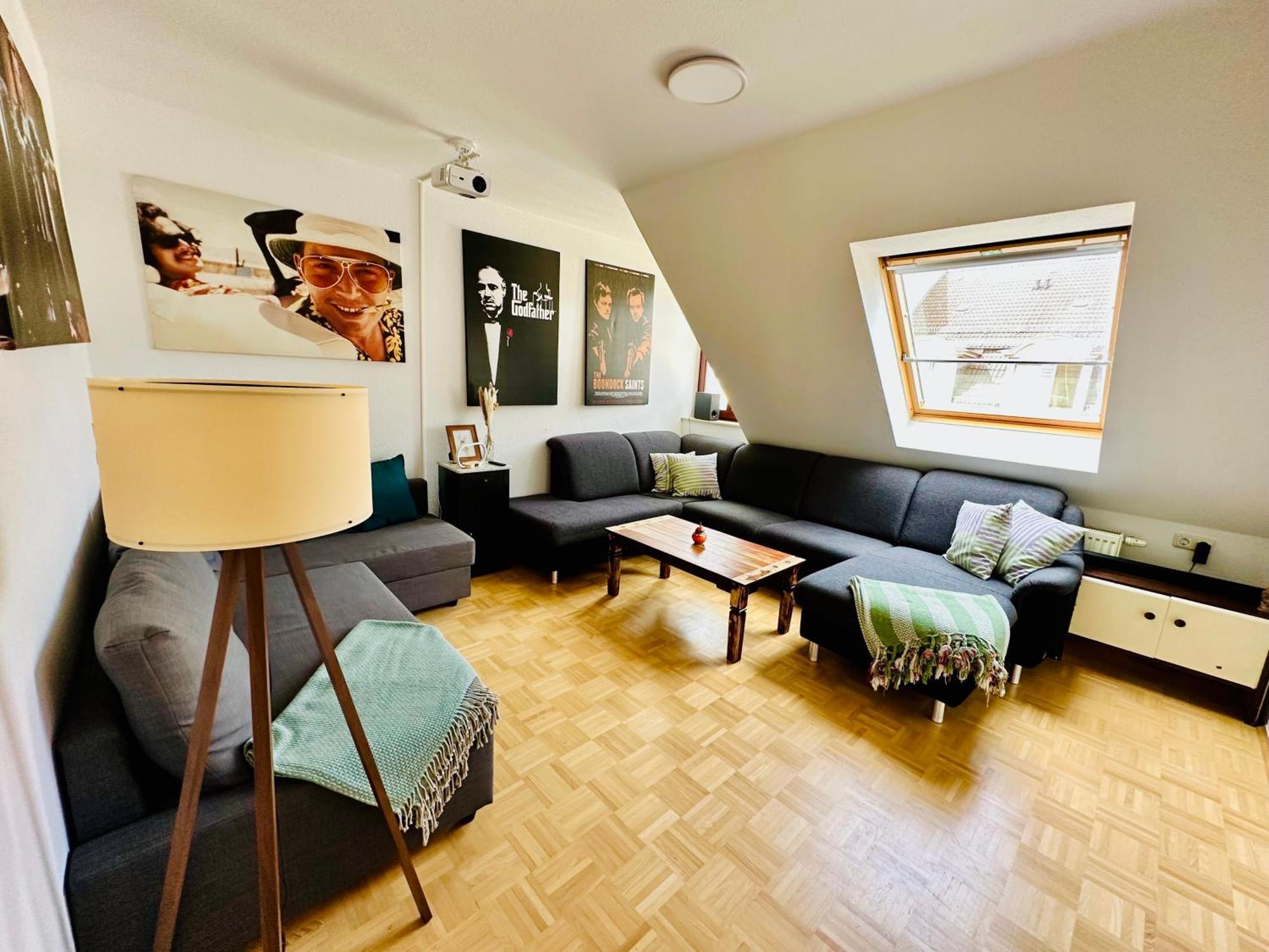 Massive Karli Loft - Over 130 Meters Floor Space - Home Theater Room - 4 Private Sleeping Areas - Best Location In Lipsia Esterno foto