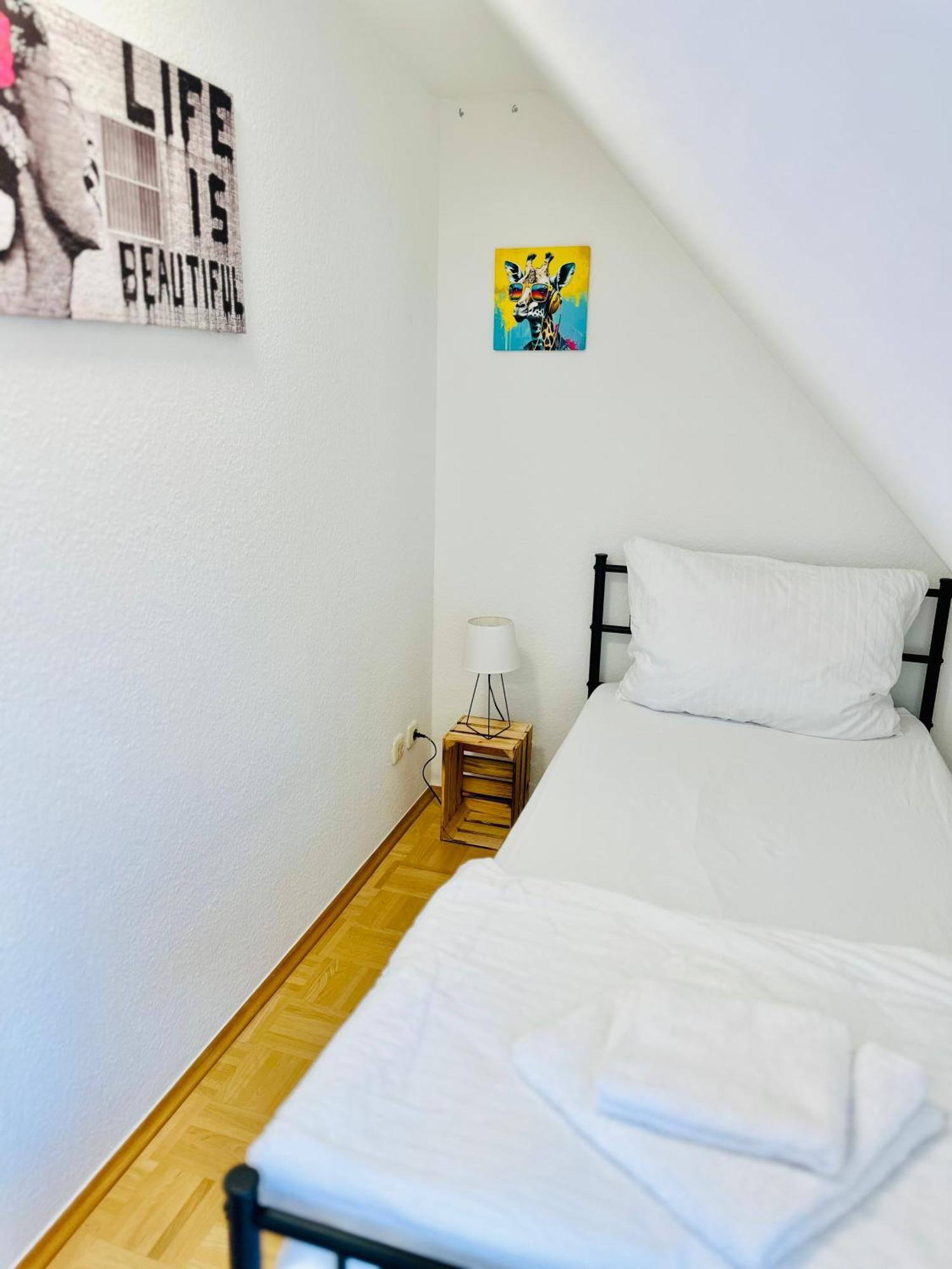 Massive Karli Loft - Over 130 Meters Floor Space - Home Theater Room - 4 Private Sleeping Areas - Best Location In Lipsia Esterno foto